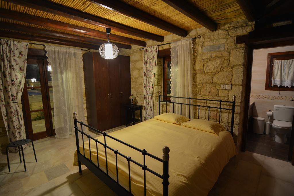 Aliki'S House 1+ 2 Guest House Polis Rom bilde