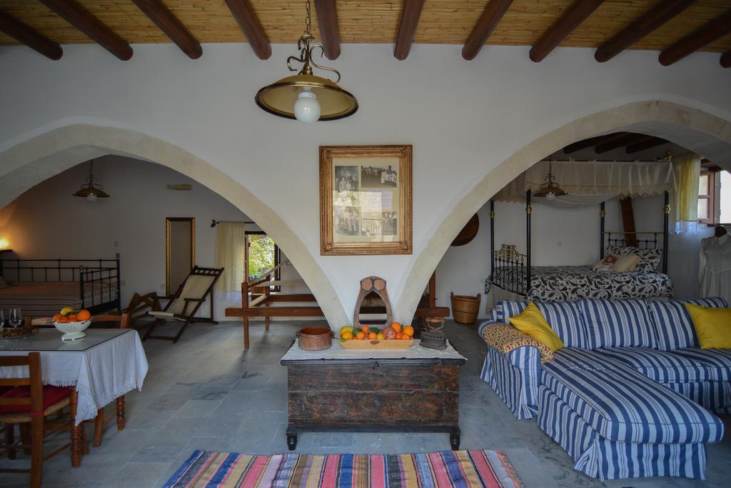 Aliki'S House 1+ 2 Guest House Polis Rom bilde