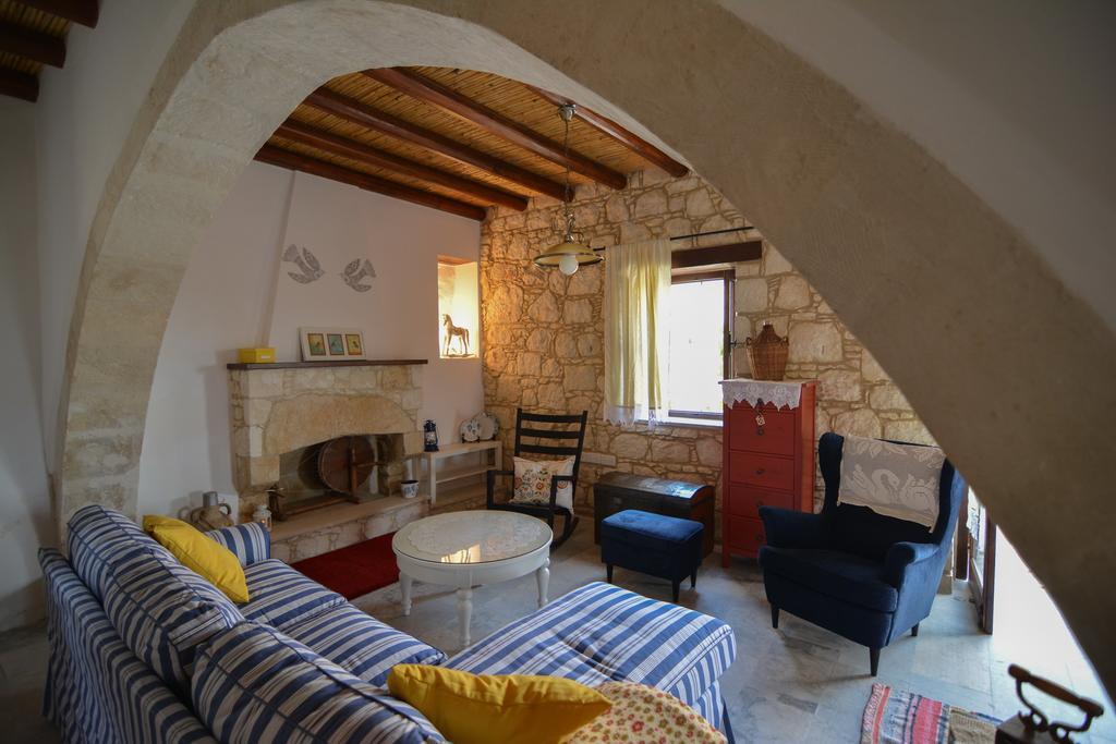Aliki'S House 1+ 2 Guest House Polis Rom bilde